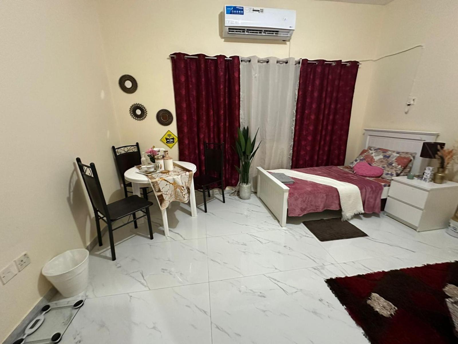 Cozy Corner 2024 Leilighet Abu Dhabi Eksteriør bilde