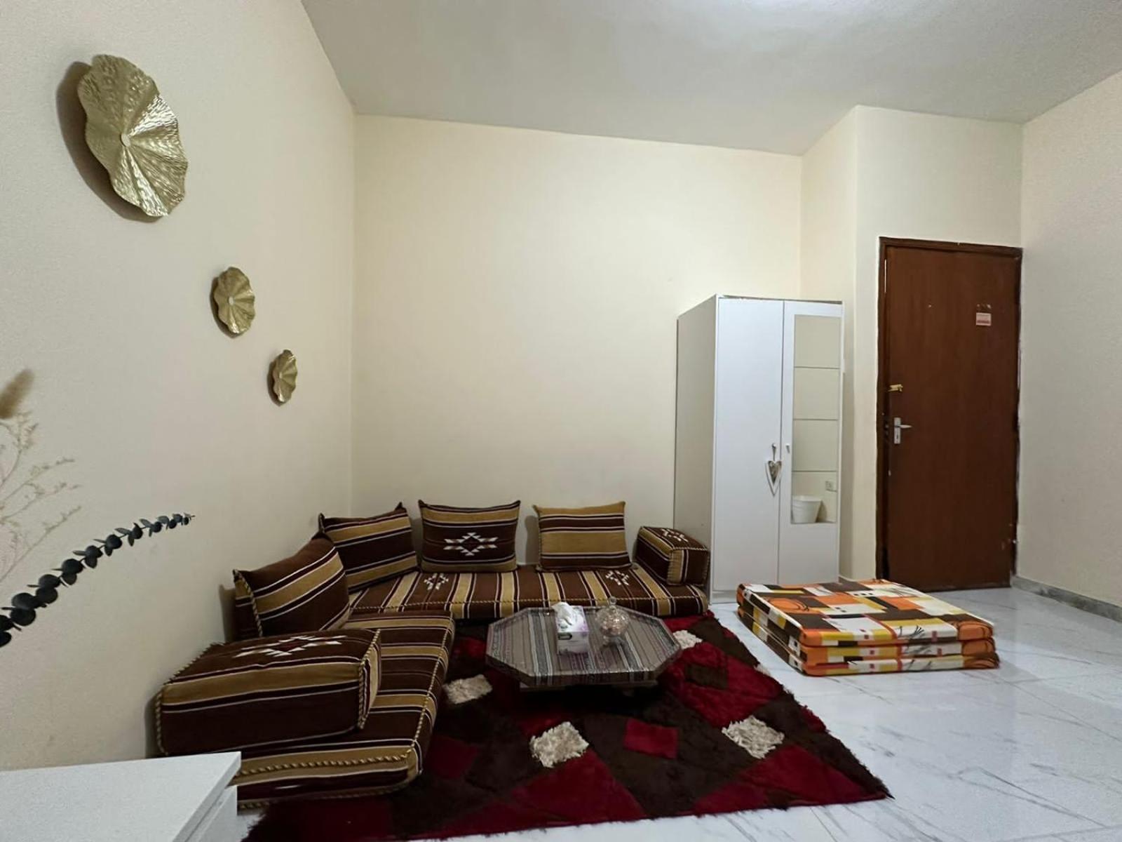 Cozy Corner 2024 Leilighet Abu Dhabi Eksteriør bilde