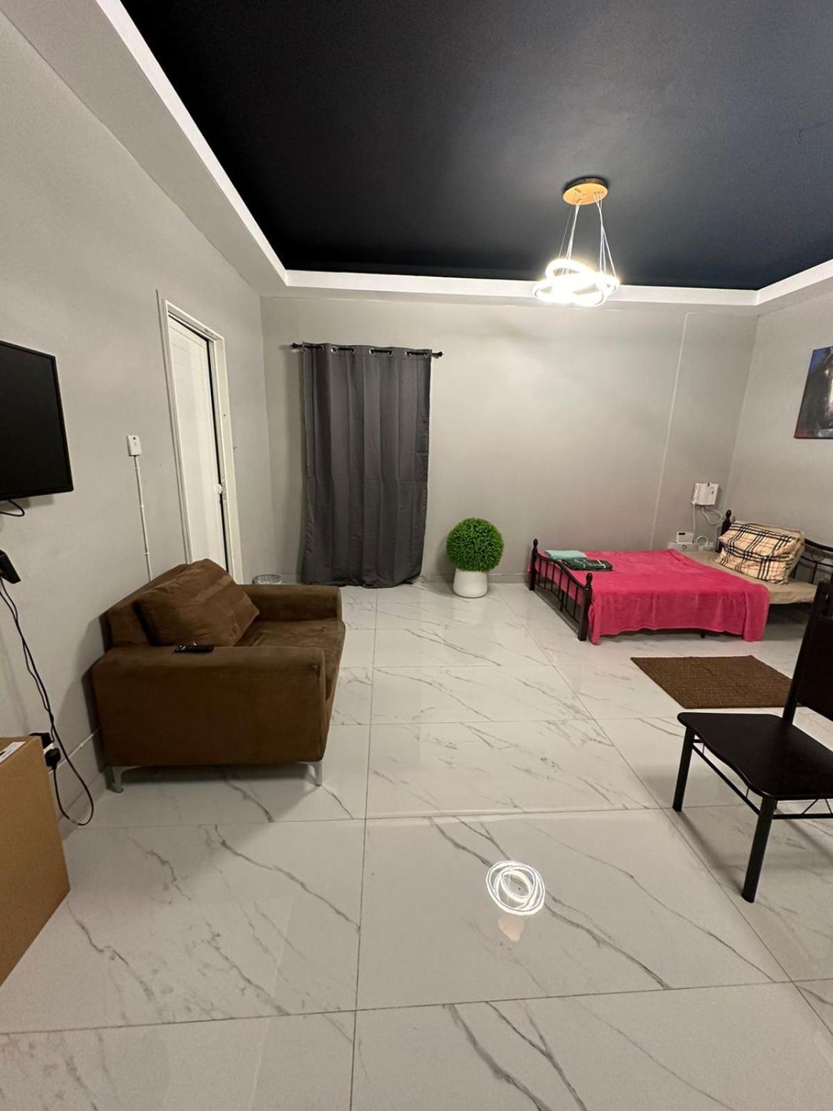 Cozy Corner 2024 Leilighet Abu Dhabi Eksteriør bilde